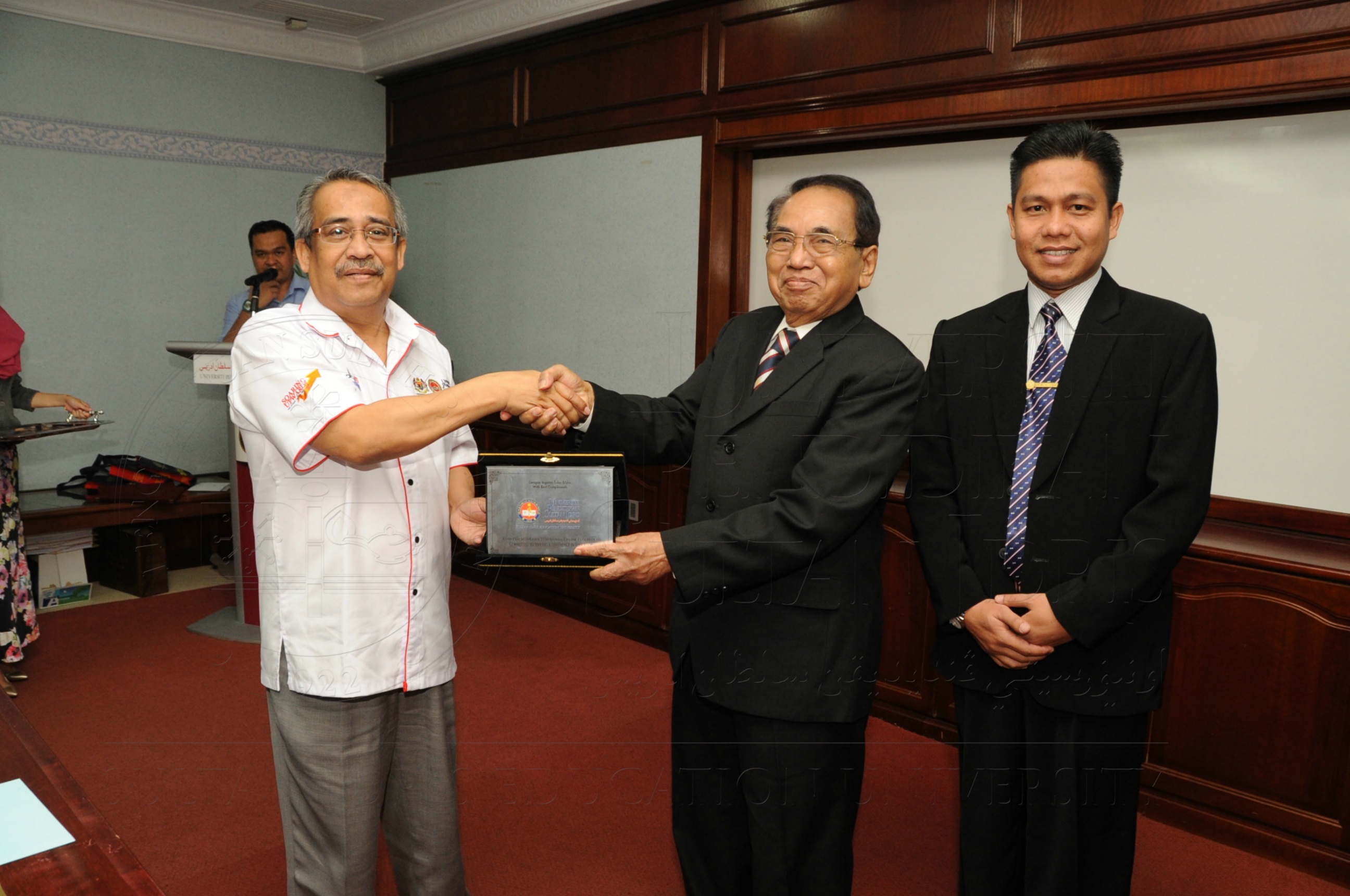 PRO16 6 Mou HAS 7905